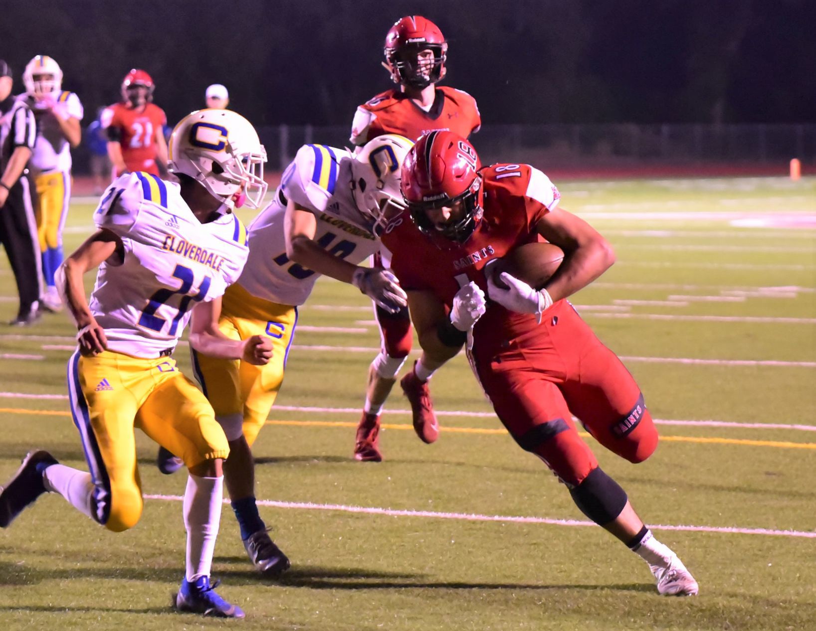 St. Helena vs. Cloverdale football
